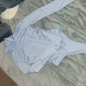 Blue long sleeve turtleneck body suit 💙